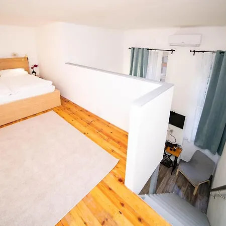 Free Parking! Linden Apartment, Ac, Smart Tv, Wifi * Budapest