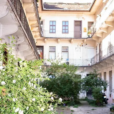 Free Parking! Linden Apartment, Ac, Smart Tv, Wifi Appartement Boedapest