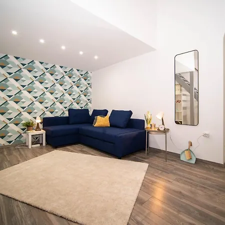 Free Parking! Linden Apartment, Ac, Smart Tv, Wifi Budapest